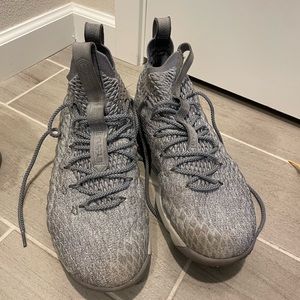 Nike Lebron XV 15 City Edition Grey Gold 11.5